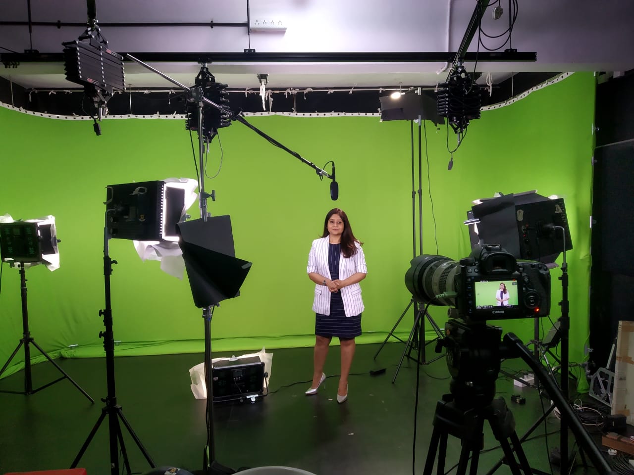 Chroma Shooting Floor